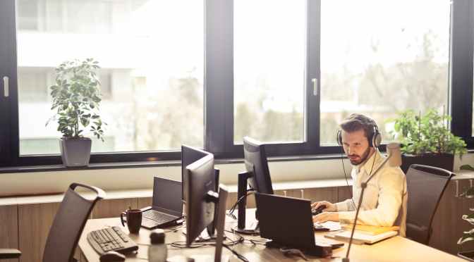 Apple and Spotify Are Still In A Race, How they Perform in 2019